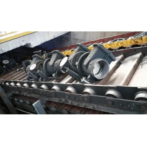 Slat conveyor with automation