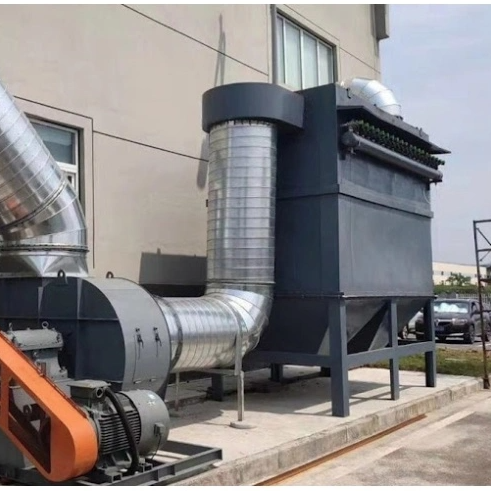 Flexible design bin roof dust collector